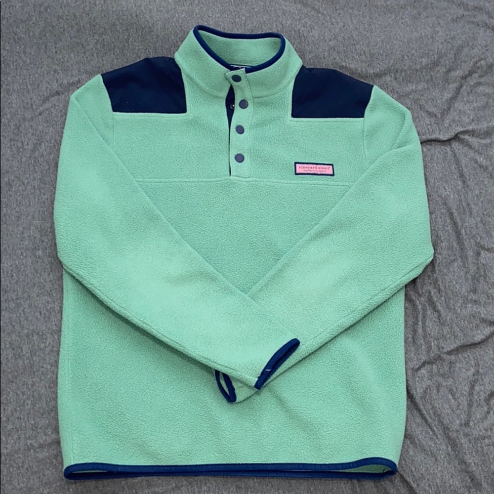 Vineyard Vines Pull Over